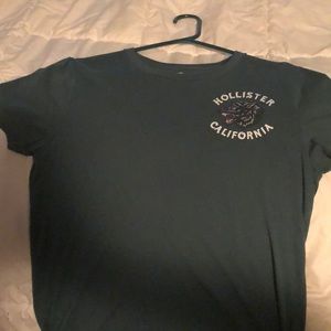 Adult small hollister t shirt